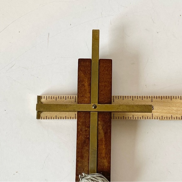 Vintage Brass, Pewter, and Wood Praying Boy Cross Holy Crucifix Religious - Picture 10 of 12